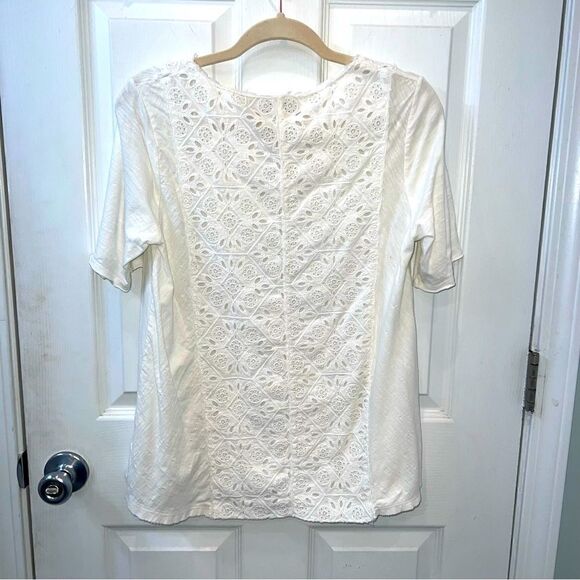 Sundance v-neck flutter sleeve white t shirt w eyelet - Picture 5 of 9